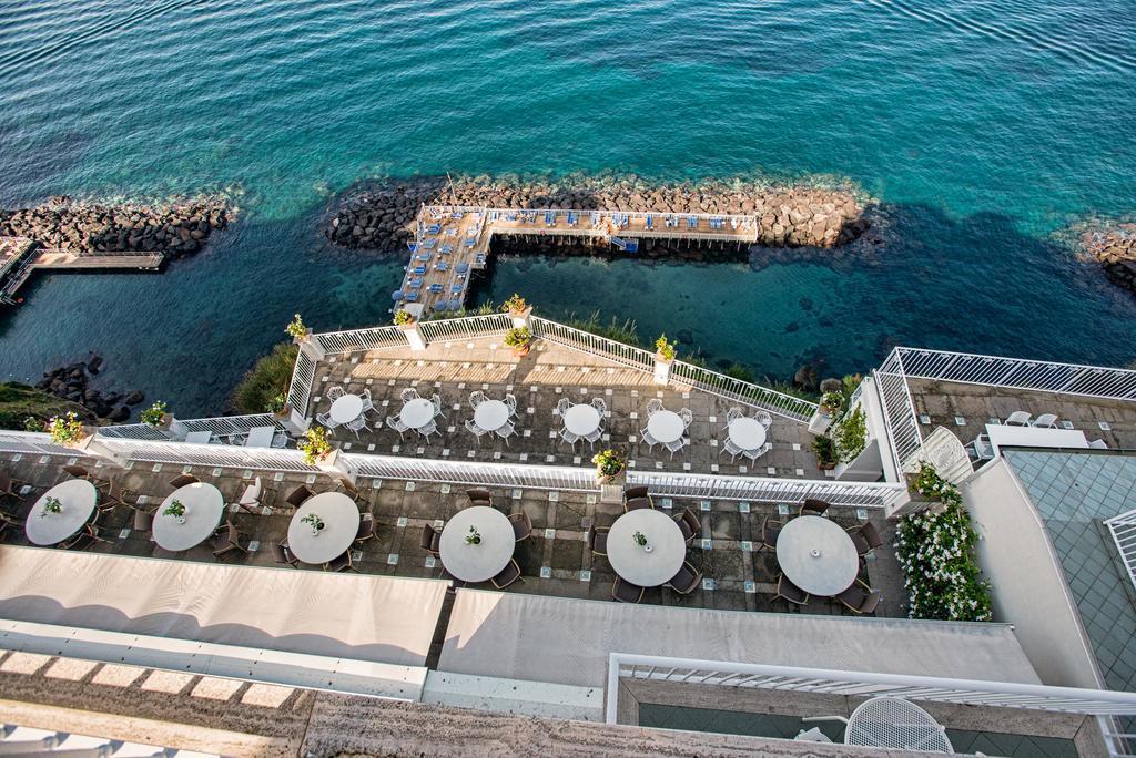 Grand Hotel Riviera Sorrento Esterno foto