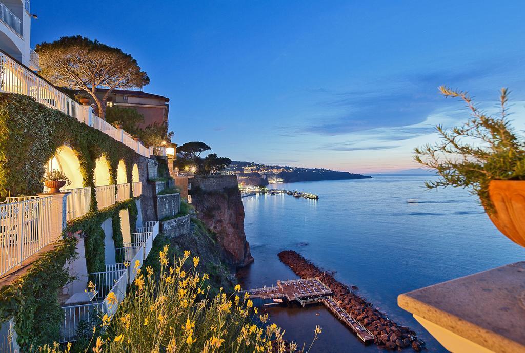 Grand Hotel Riviera Sorrento Esterno foto