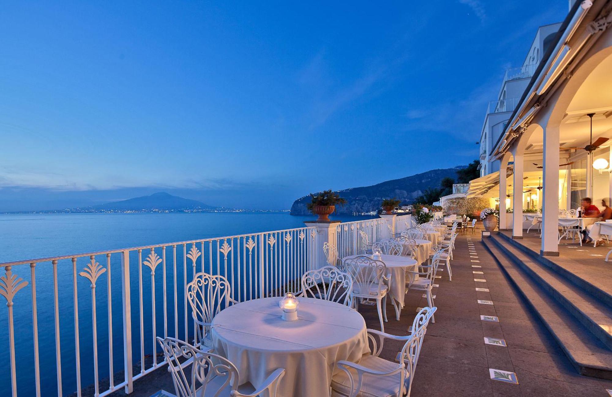 Grand Hotel Riviera Sorrento Esterno foto
