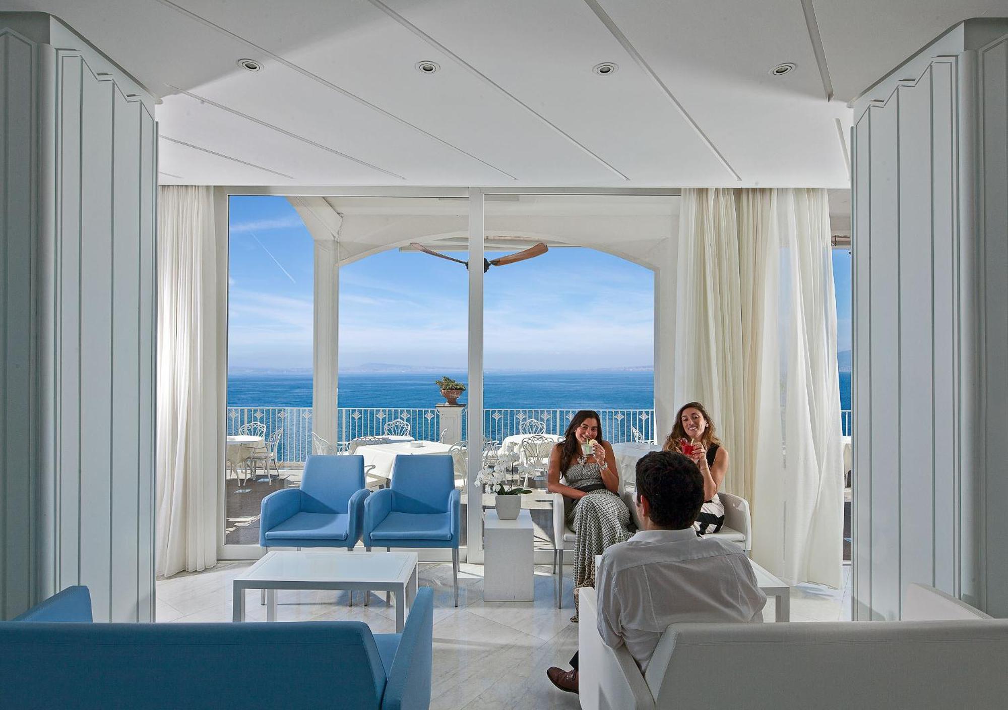 Grand Hotel Riviera Sorrento Esterno foto