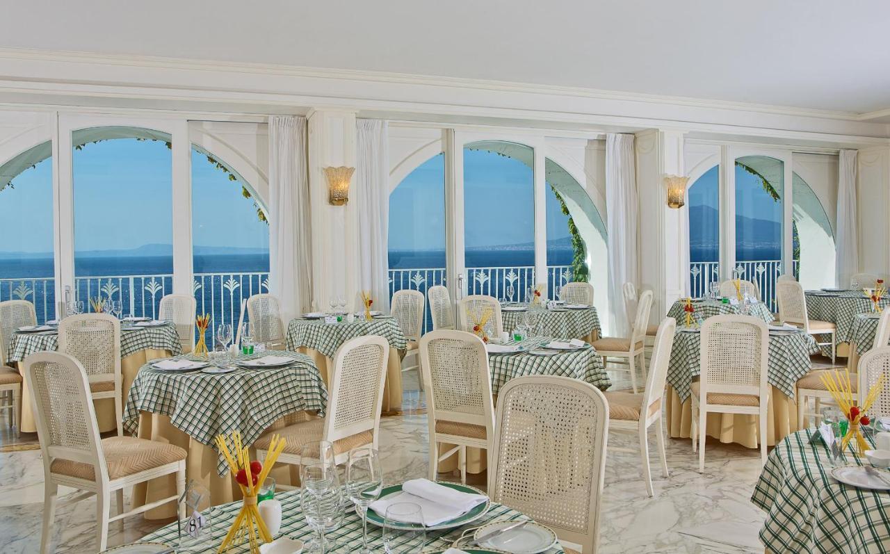 Grand Hotel Riviera Sorrento Esterno foto